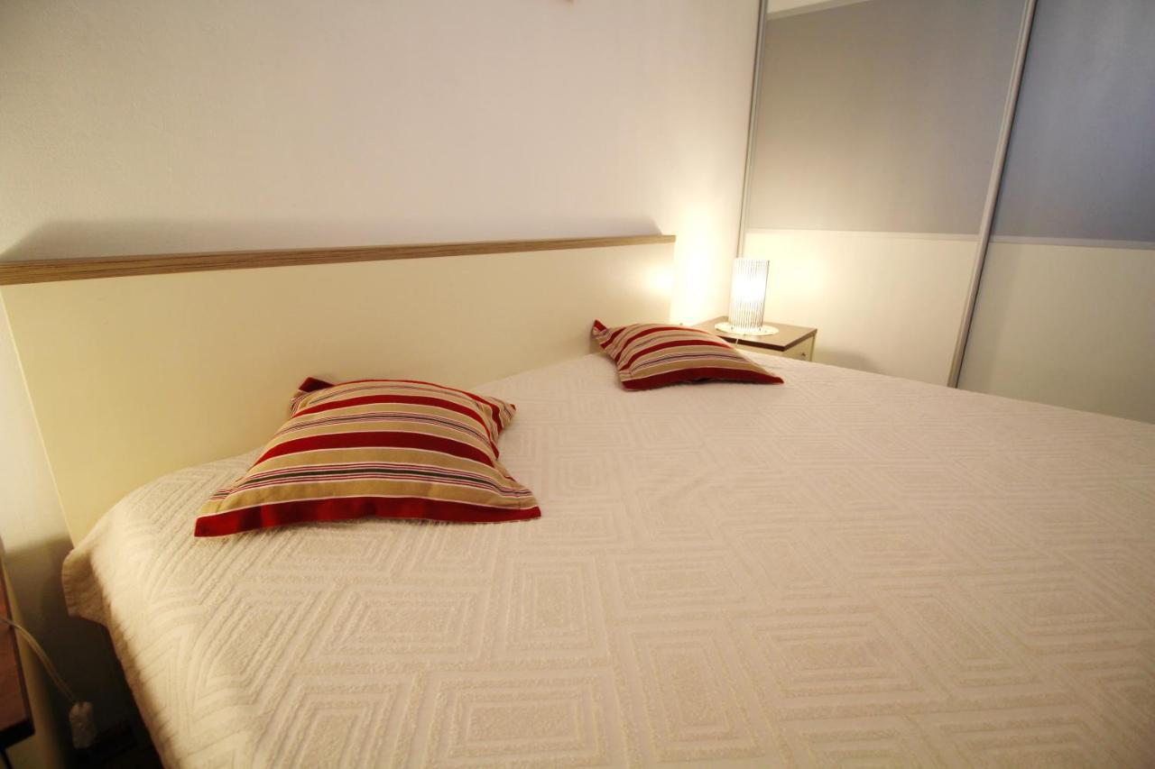 Apartment Duda เพทรอซาเน ภายนอก รูปภาพ
